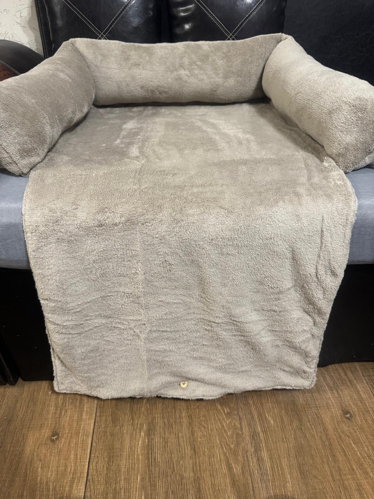 Wohlfühl-Oase: Handgefertigtes Hundebett